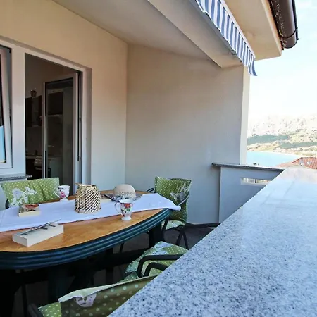 Apartment In Mit Eigenem Balkon - B59645