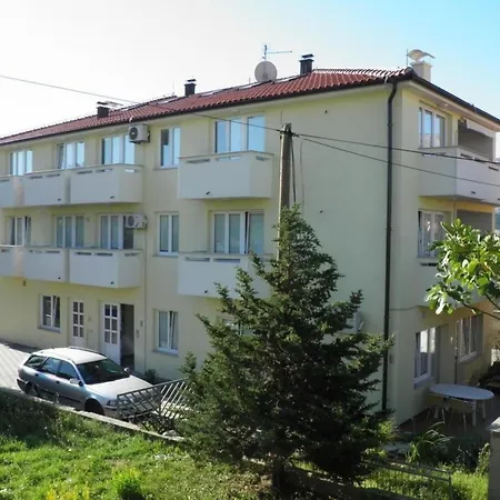 In Mit Eigenem Balkon - B59645